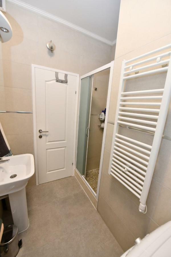 Apartment Cecilija Синь Экстерьер фото